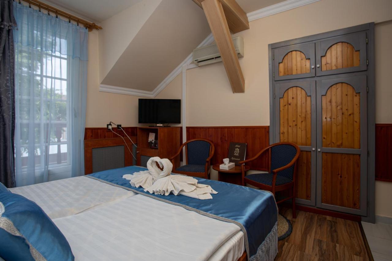 Illes Hotel แซแก็ด ภายนอก รูปภาพ
