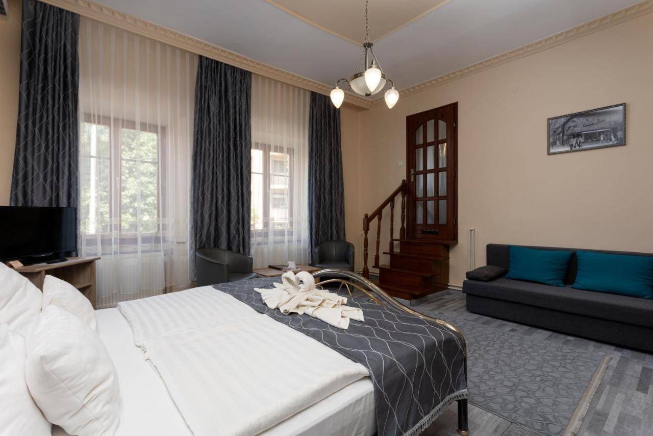 Illes Hotel แซแก็ด ภายนอก รูปภาพ